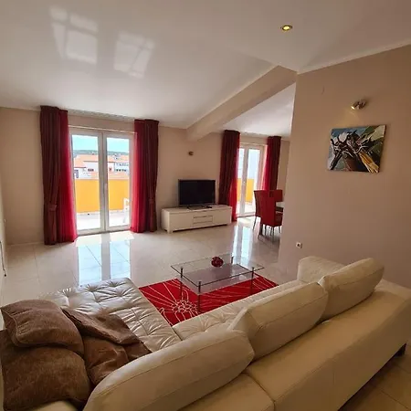 Apartment Sunny